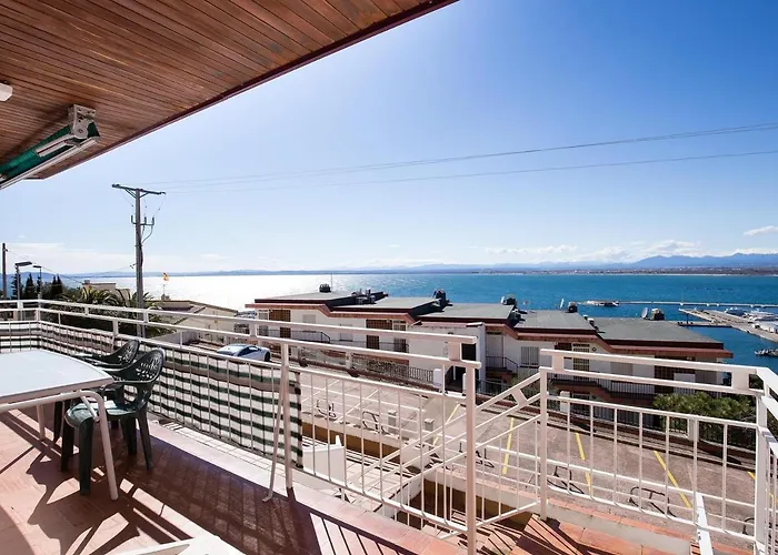 El Retiro A-5 - Muy Agradable Con Vista Panorámica Al Puerto Y A La Bahía De Roses. - Es-228-94 Roses